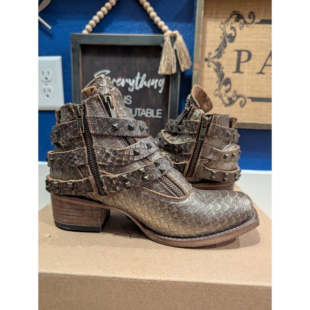 RARE Freebird by Steven Truth Brown Multi Women's 8 w/ Original Box EUC - Picture 8 of 11